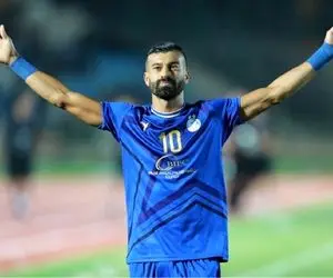 (عکس) پسر خاله شدن رامین رضاییان و سهراب بختیاری زاده در تمرینات استقلال