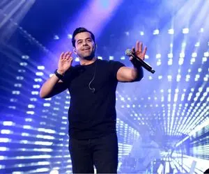 آواز احساسی؛ وقتی شیطنت رضا بهرام تو کنسرت گل میکنه مردم چه پایه هستن