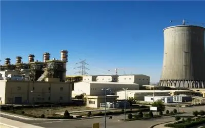 تکذیب ادعای سوخت مایع در نیروگاه‌های ری و پرند؛ گاز طبیعی همچنان سوخت اصلی