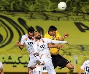 سپاهان با توپ پُر به صدر برگشت