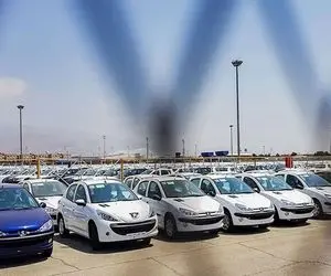 سیگنال منفی وزیر صمت به خودروسازان؛ بازار خودرو بهم می‌ریزد؟