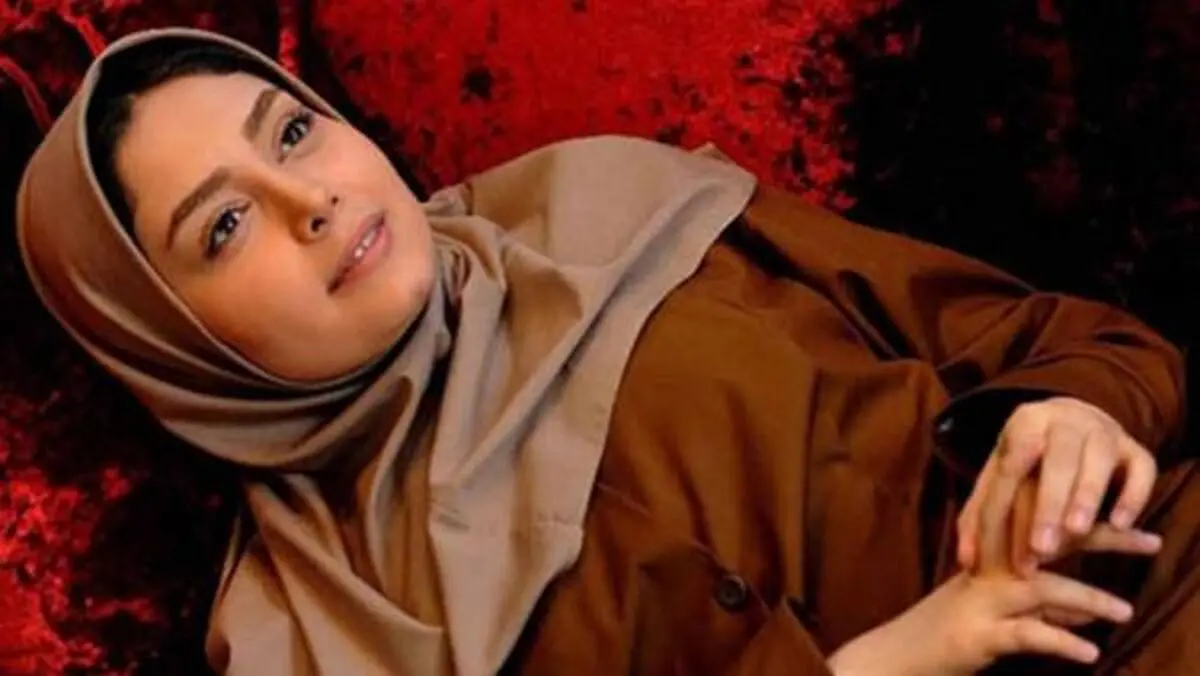 دیبا زاهدی
