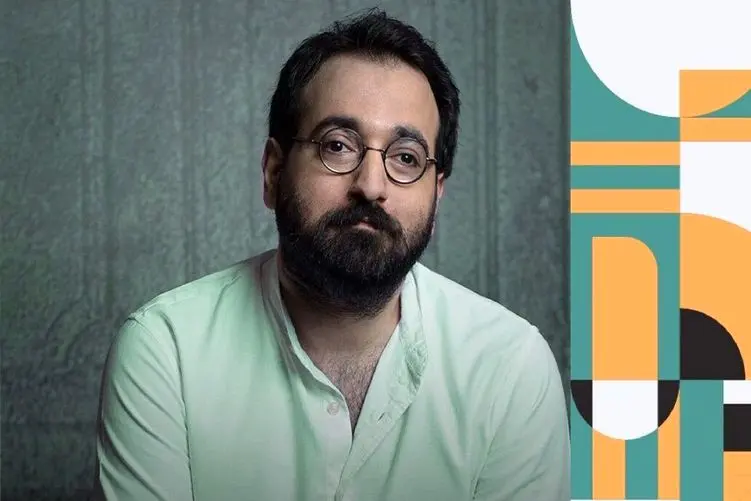 آواز احساسی؛آرمان باعمق وجودش از تو گفتم میخون/دیوانه وار به دل میشینه