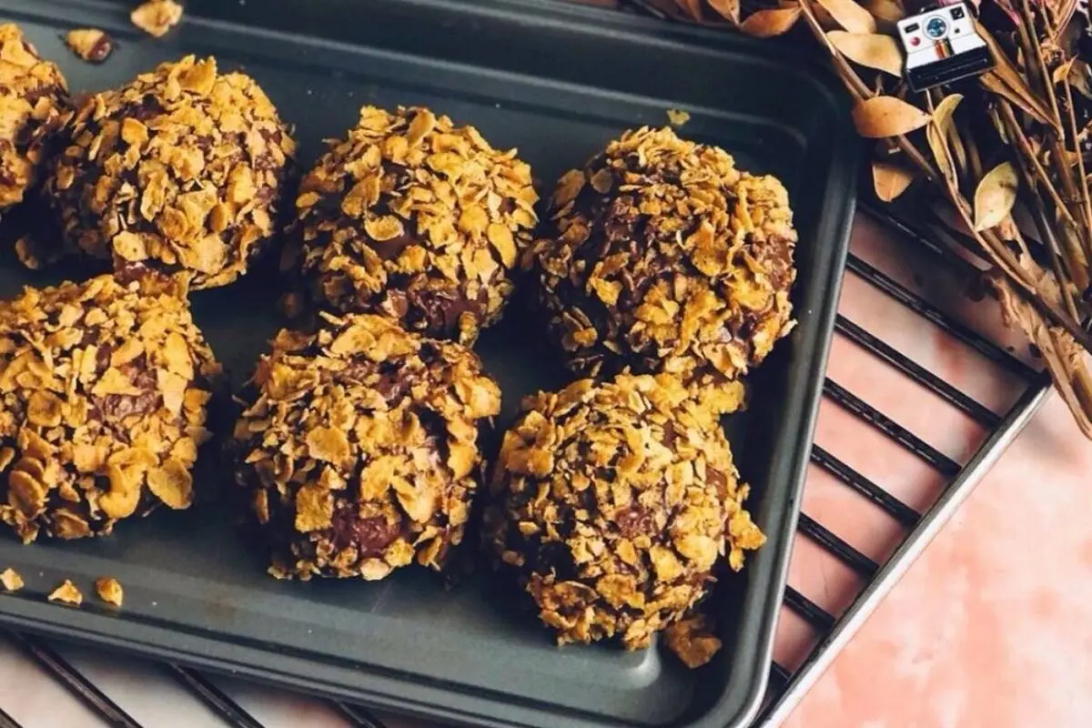طرز تهیه کوکی کورن فلکس با نوتلا 