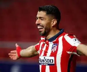 مهاجم سابق بارسلونا همبازی فرشید اسماعیلی می‌ شود؟