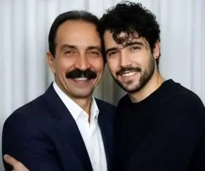 آواز پر احساس؛ حسرت شروین حاجی پور از ترانه ای که نشد برای پدر مرحومش بخواند