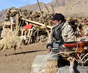 آواز خیابانی؛ آوای سوزناک پیرمرد چوپان که همه رو تحت تاثیر قرار میده