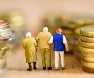 حقوق کارگران بازنشسته به چهار میلیون تومان می‌ رسد؟