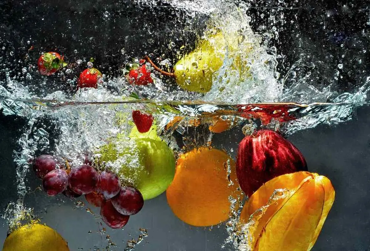 Wash-Fruit-and-Vegetables-02