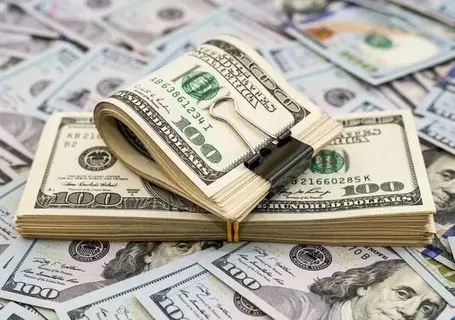 پیش‌ بینی قیمت دلار سه‌ شنبه ۷ بهمن ۱۴۰۴؛ بازار در انتظار سیگنالی تعیین کننده