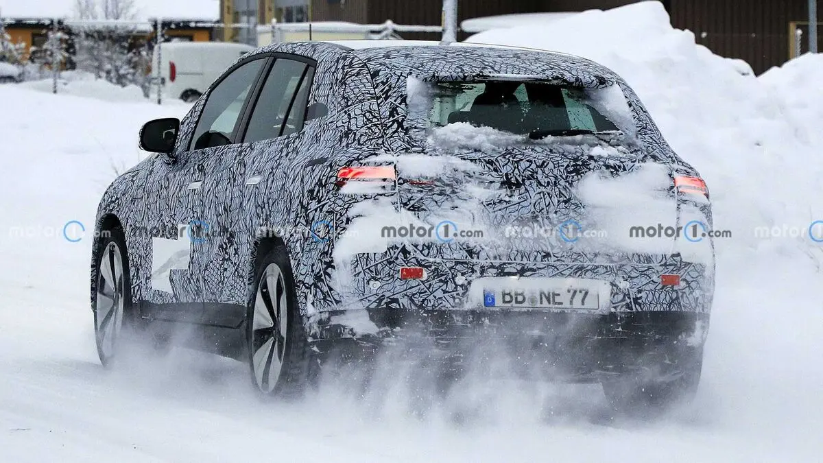 Mercedes - Benz EQE SUV