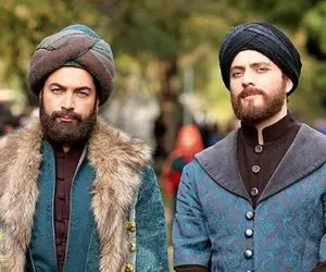 پخش مست عشق از یک شبکه ماهواره‌ای؟