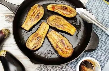 آموزش آشپزی؛ سه تا غذای فوری و خوشمزه با بادمجان