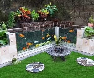 ایده های خلاقانه؛ آقاهه دست تنها تو حیاط خونش یه آکواریوم غول ساخته شاهانه و مجلل