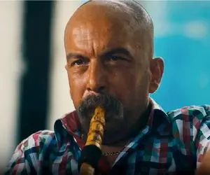 سکانس شاد/ دعوا عباس جمشیدی با خانمش سر فالو کردن بازیگر کلمبیایی آنا