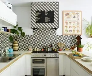 چیدانه خیلی قشنگ؛ آشپزخونه باریک رو چطور بچینیم؟ اینجا کلی ایده های خلاقانه هست