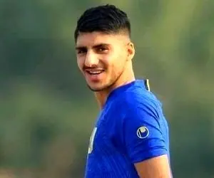 بازیکن استقلال سرباز شد!