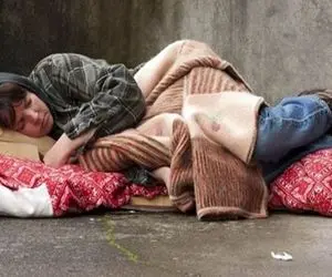 ماجرای عجیب دختر ترنسی که کارتن‌ خواب شد