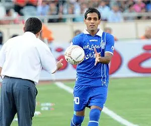 خداحافظی شماره ۴۰  فوتبال ایران در قلب سپاهان!