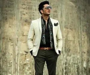 واکنش فرزاد فرزین به حواشی یک عکس جنجالی