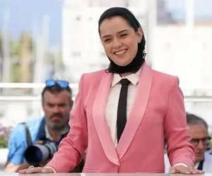 من، ترانه 18 روز زندان بودم