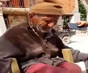 آواز شاد؛ پیرمرد مجلس گرم کن تو پیری اینطوری شاد جوونیاش چه آتیش پاره ای بوده