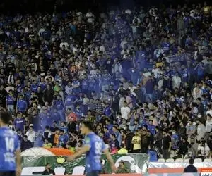 (عکس) طرح موزاییکی خاص هواداران استقلال در دیدار امروز برابر نفت