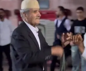 رقص؛ پیرمرد پر غرور لر چه رقص محلی میره تو لرها معروف شده تو نقش فرو رفته!