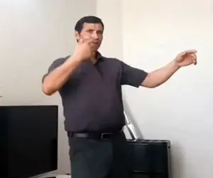 آواز شاد؛ مرد فارغ از غم دنیا یه رقص سرخوشی میره ببینی میگی کاش اندازه اش شاد باشی