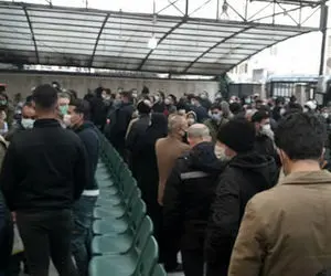 شرایط دریافت مجوز خروج از تهران چیست؟ صف مقابل فرمانداری!