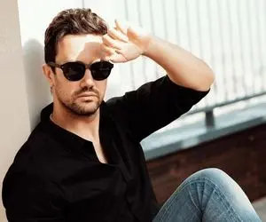 "شاهرخ استخری" با چهره ای عجیب و کپشن جنجالی / عکس