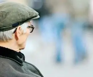 بعضی مسئولان سر بازنشستگان منت می‌گذارند!