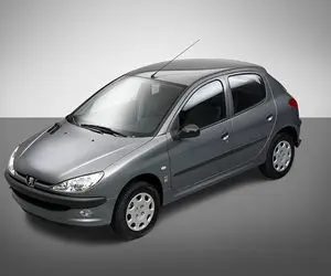 کاهش چشمگیر قیمت این خودرو با ورود مدل جدید!