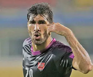 مهاجم اول پرسپولیسی ها به بازی با آلومینیوم می رسد؟