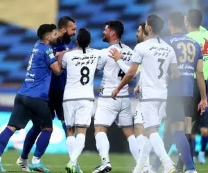 اقدام عجیب جواد نکونام در بازی دوستانه با گل گهر