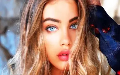 قدرت سکوت زنانه؛ چطور یه زن با زبان بدن و اعتماد به نفس بدون حرف زدن همرو جذب میکنه؟