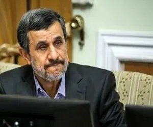 دلارهایی که احمدی نژاد این ور و آن ور دنیا می برد از کجا می آید؟!