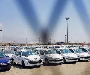 احتمال کاهش بیشتر قیمت ها در بازار خودرو