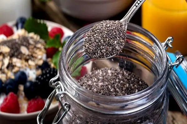 7 Enticing Health Benefits of Chia Seeds