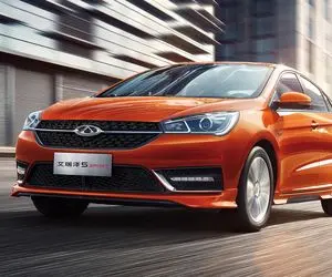 قیمت خودرو امروز یکشنبه 20 آبان / موج نوسان بر تن بازار خودرو میزند