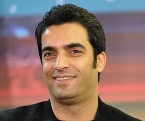 (عکس های اختصاصی) منوچهر هادی بعد از ۷ سال به تلویزیون می‌آید