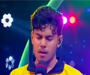 آواز بهشتی؛ پسرک جوری یکی هست تو قلبم مرتضی پاشایی خوند اشک همه روون شد 300میلیون برد