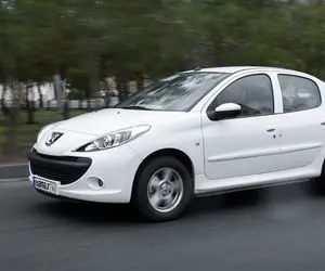 تولید پژو 207 صندوقدار با دنده دستی توسط ایران خودرو