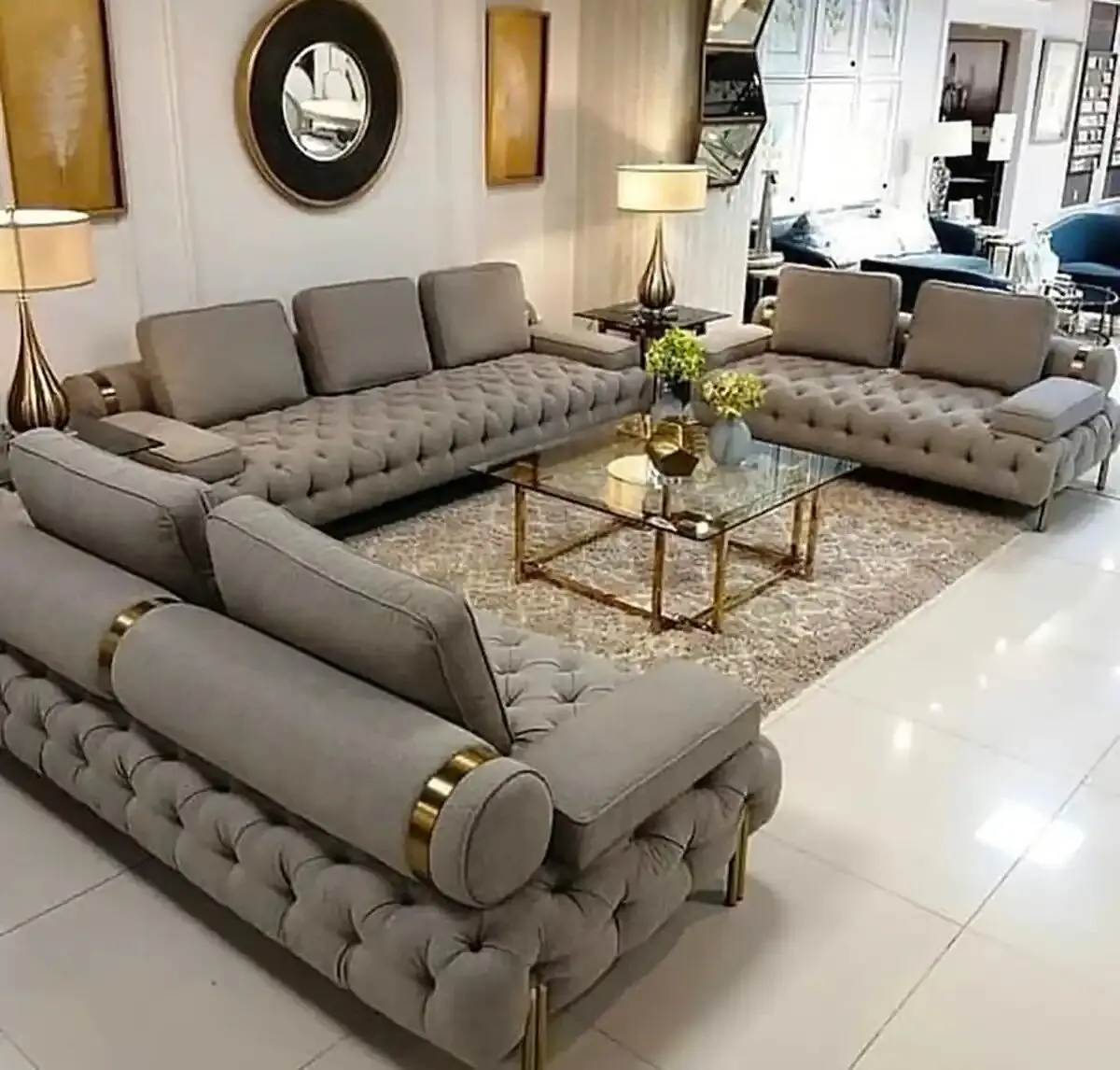 مب4