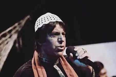 آواز شاد؛ محمود جهان لب بندر فانوس بندری میخونه ماهگیرا چه رقصی میکنن