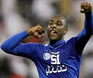 فیلم رقص جی لوید ساموئل و اسماعیل شریفات در بزم استقلالی ها