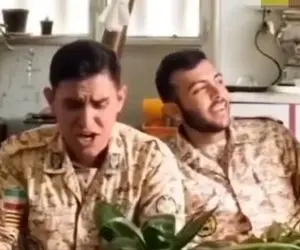 آواز محلی؛ یاشاسین ترکی خوندن سرباز وطن با لباس نظامی نگاش نکن فک میکنی تاتلیس میخونه