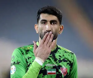 دستمزد یک فوتبالیست معادل حقوق ۶۶۶ هزار ایرانی است، چرا؟