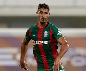 یک یاغی دیگر در راه استقلال؟