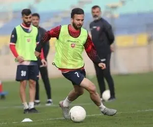 هافبک خلاق غایب بزرگ پرسپولیسی ها در دربی؟